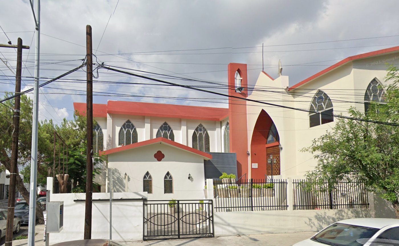 Edificio principal de la iglesia Fuente